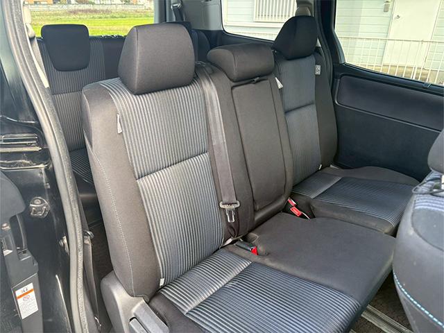 営業時間１０時〜１９時　ご連絡頂ければ時間外も対応可能です。