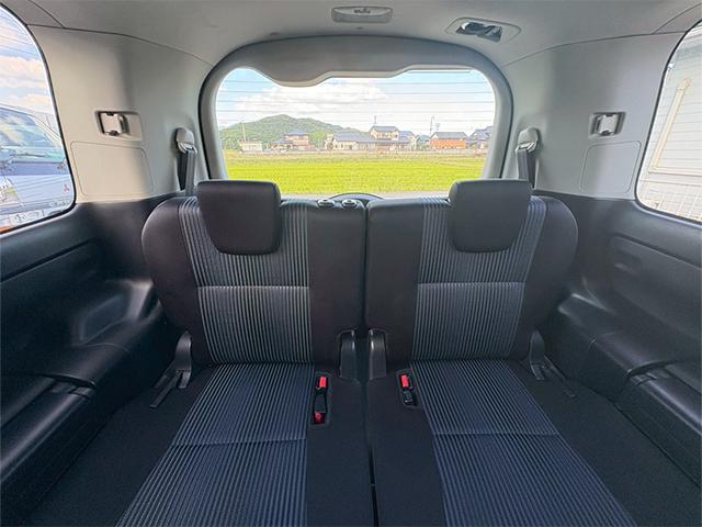 ご来店されたお客様に詳しくお話をさせて頂きために、「修復歴の有無」「不具合箇所の確認」「セールスポイント」等のご案内を行っておりますので、より安心してお乗り頂けるお車となります。