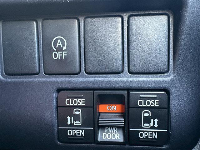 営業時間１０時〜１９時　ご連絡頂ければ時間外も対応可能です。