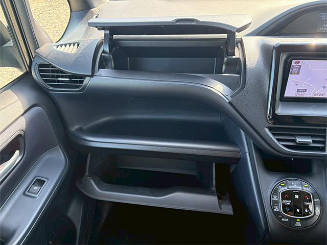 営業時間１０時〜１９時　ご連絡頂ければ時間外も対応可能です。