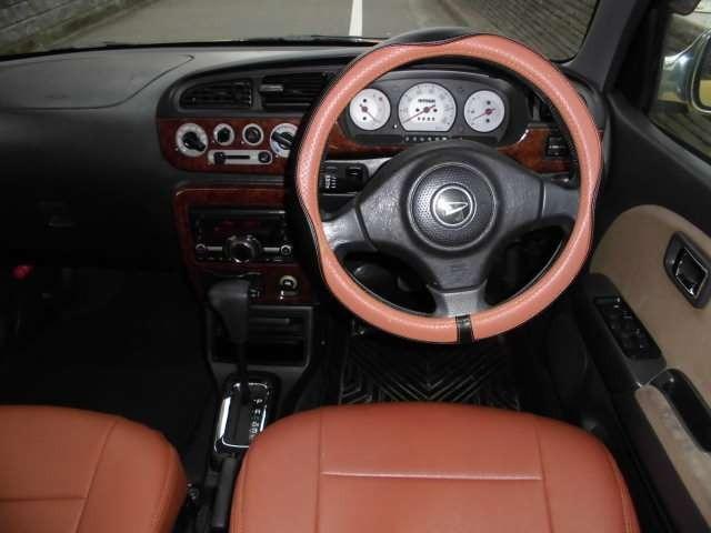 ミラジーノ 　ＥＴＣ　ＣＤ　フォグランプ　ミニライトアルミ　革調シートカバー　エアコン　パワステ　パワーウインド　運転席助手席エアバック（5枚目）