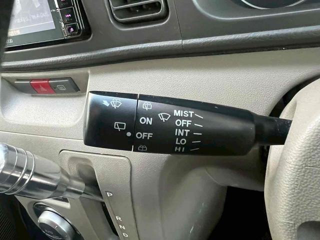 アトレーワゴン カスタムターボＲＳ　ＫＥＮＷＯＯＤナビ　地デジＴＶ　Ｂｌｕｅｔｏｏｔｈ　オートエアコン　ＳＰＡＲＣＯステアリング　社外アルミ　両側スライドドア　シートカバー　ルーフコンソール　ＬＥＤヘッドライト　パワーウィンドウ　禁煙（17枚目）