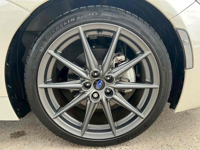 ＢＲＺ Ｓ　ＡＬＰＩＮＥナビ　バックカメラ　フルセグＴＶ　Ｂｌｕｅｔｏｏｔｈ　ＣＤ　ＤＶＤ　ドライブレコーダー　ＥＴＣ　シートヒーター　純正１８インチアルミ　ＬＥＤヘッドライト　オートライト　ハーフレザー　禁煙（30枚目）