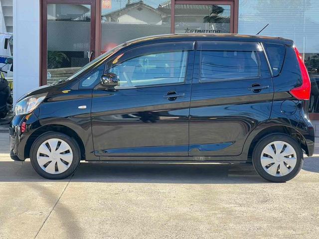 eKワゴン M キーレスエントリー アイドリングストップ 電動格納ミラー シートヒーター ベンチシート CVT ABS CD 衝突安全ボディ エアコン パワーステアリング パワーウィンドウ 運転席エアバッグ(3枚目)