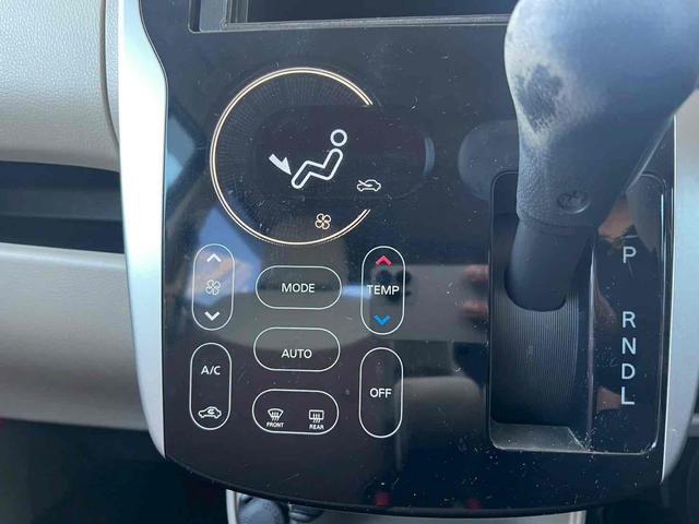 eKワゴン M キーレスエントリー アイドリングストップ 電動格納ミラー シートヒーター ベンチシート CVT ABS CD 衝突安全ボディ エアコン パワーステアリング パワーウィンドウ 運転席エアバッグ(6枚目)