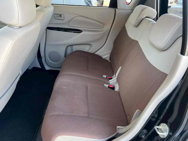 eKワゴン M キーレスエントリー アイドリングストップ 電動格納ミラー シートヒーター ベンチシート CVT ABS CD 衝突安全ボディ エアコン パワーステアリング パワーウィンドウ 運転席エアバッグ(16枚目)