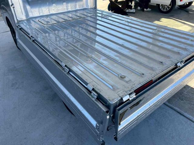 ピクシストラック エクストラ 三方開 MT ETC ナビ TV キーレスエントリー アルミホイール エアコン パワーウィンドウ(17枚目)