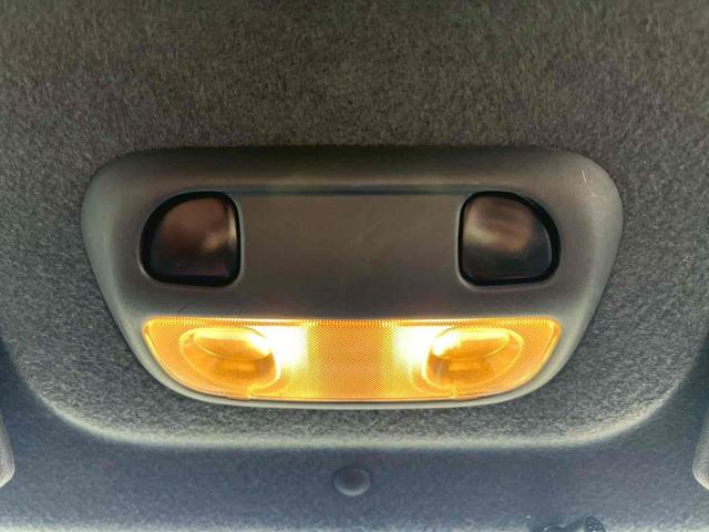 インプレッサ WRX STI Aライン プレミアムPkg(タンカラーSTIロゴ革バケットシート/パワーシート/シートヒーター/タンカラーブラックコンビステアリング/BBS製ブラックハイラスター塗装18インチアルミホイール)ブラックキャリパー(29枚目)