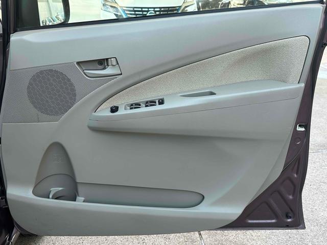 ムーヴ L 車検令和9年3月/純正ナビ/オートエアコン/キーレス/アイドリングストップ/ヘッドライトレベライザー/タイミングチェーン/アームレスト/ベンチシート/分割倒式リアシート/リアワイパー/禁煙(30枚目)