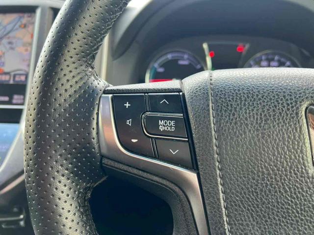 クラウンハイブリッド アスリートG ハイブリッドバッテリー交換済み 純正メーカーナビ フルセグTV 禁煙 バックカメラ クルーズコントロール シートヒーター ETC パワーシート CD.DVD 純正18インチアルミホイール オートライト(3枚目)