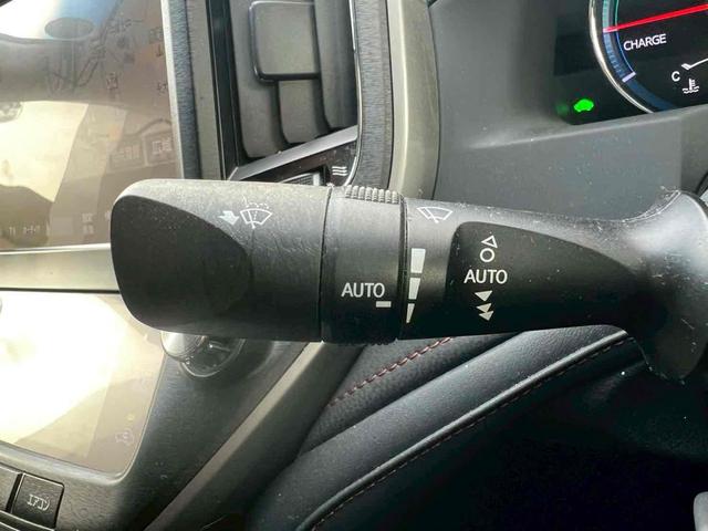 クラウンハイブリッド アスリートG ハイブリッドバッテリー交換済み 純正メーカーナビ フルセグTV 禁煙 バックカメラ クルーズコントロール シートヒーター ETC パワーシート CD.DVD 純正18インチアルミホイール オートライト(5枚目)