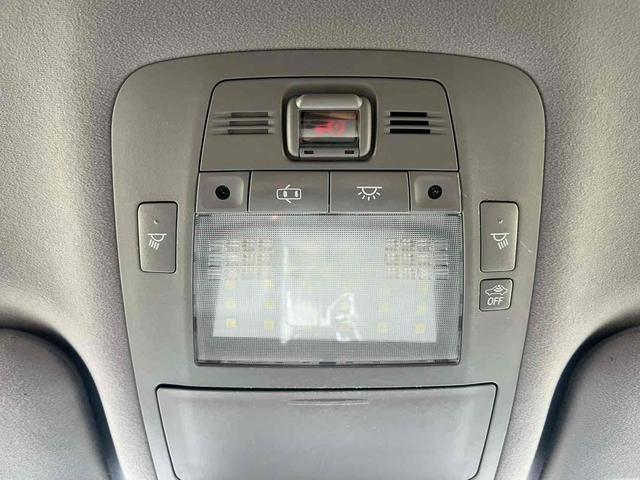 クラウンハイブリッド アスリートG ハイブリッドバッテリー交換済み 純正メーカーナビ フルセグTV 禁煙 バックカメラ クルーズコントロール シートヒーター ETC パワーシート CD.DVD 純正18インチアルミホイール オートライト(30枚目)