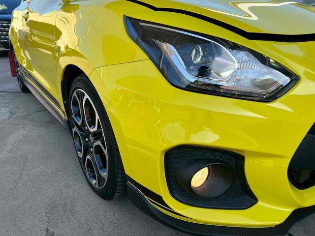 スイフトスポーツ ベースグレード　柿本改シングルマフラー／クスコ車高調／ＭＦＦマッドフラップ／ネオプロトペダル／セーフティサポート／全方位モニター用カメラパッケージ／純正８インチナビ／コムテックミラー型ドライブレコーダー／禁煙（31枚目）