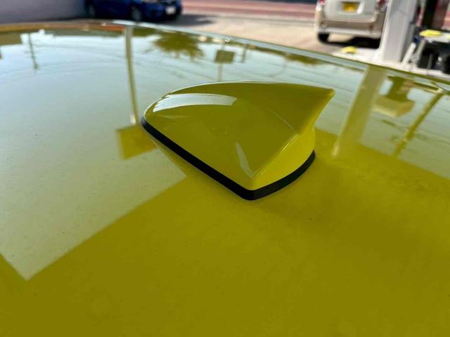 スイフトスポーツ ベースグレード　柿本改シングルマフラー／クスコ車高調／ＭＦＦマッドフラップ／ネオプロトペダル／セーフティサポート／全方位モニター用カメラパッケージ／純正８インチナビ／コムテックミラー型ドライブレコーダー／禁煙（33枚目）