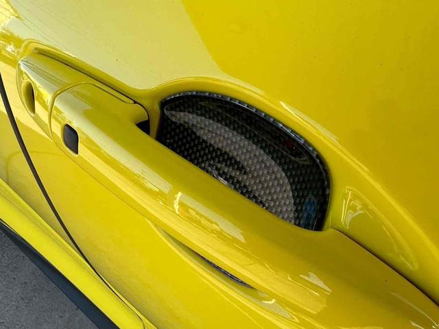 スイフトスポーツ ベースグレード　柿本改シングルマフラー／クスコ車高調／ＭＦＦマッドフラップ／ネオプロトペダル／セーフティサポート／全方位モニター用カメラパッケージ／純正８インチナビ／コムテックミラー型ドライブレコーダー／禁煙（41枚目）