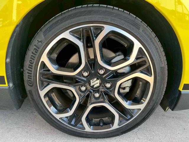 スイフトスポーツ ベースグレード　柿本改シングルマフラー／クスコ車高調／ＭＦＦマッドフラップ／ネオプロトペダル／セーフティサポート／全方位モニター用カメラパッケージ／純正８インチナビ／コムテックミラー型ドライブレコーダー／禁煙（44枚目）