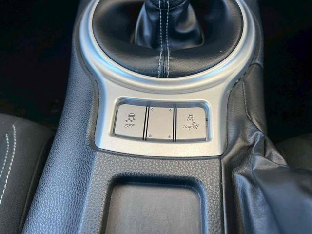 86 GT 純正ナビ/フルセグTV/Bluetooth/バックカメラ/オートライト/マニュアル/オートエアコン/プッシュスタート/ETC/純正アルミ/クルーズコントロール/ステアリングスイッチ/フォグ/禁煙車(12枚目)