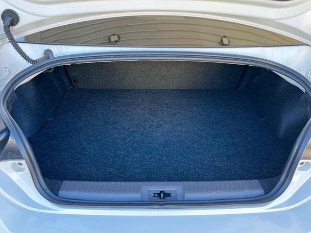 86 GT 純正ナビ/フルセグTV/Bluetooth/バックカメラ/オートライト/マニュアル/オートエアコン/プッシュスタート/ETC/純正アルミ/クルーズコントロール/ステアリングスイッチ/フォグ/禁煙車(18枚目)