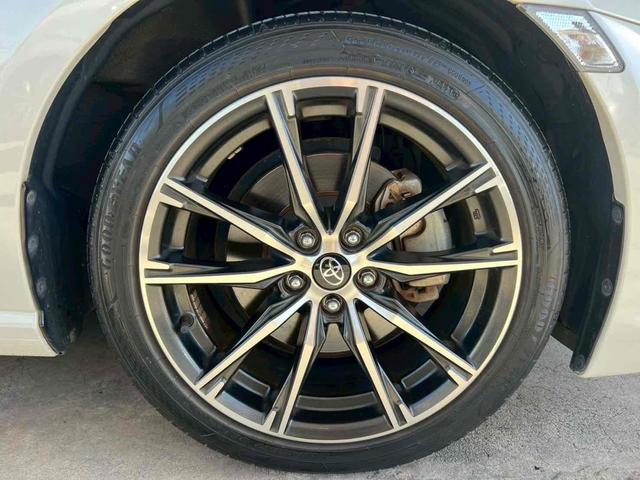 86 GT 純正ナビ/フルセグTV/Bluetooth/バックカメラ/オートライト/マニュアル/オートエアコン/プッシュスタート/ETC/純正アルミ/クルーズコントロール/ステアリングスイッチ/フォグ/禁煙車(20枚目)