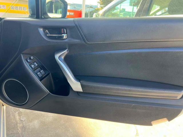 86 GT 純正ナビ/フルセグTV/Bluetooth/バックカメラ/オートライト/マニュアル/オートエアコン/プッシュスタート/ETC/純正アルミ/クルーズコントロール/ステアリングスイッチ/フォグ/禁煙車(26枚目)