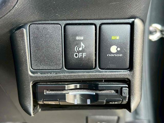 アクア Gブラックソフトレザーセレクション ETC バックカメラ ナビ TV アルミホイール オートライト ヘッドライトウォッシャー スマートキー 電動格納ミラー シートヒーター CVT 盗難防止システム 衝突安全ボディ ABS ESC(17枚目)