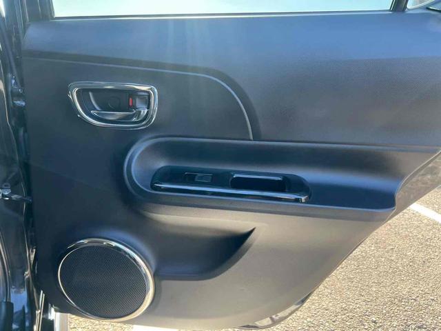 アクア Gブラックソフトレザーセレクション ETC バックカメラ ナビ TV アルミホイール オートライト ヘッドライトウォッシャー スマートキー 電動格納ミラー シートヒーター CVT 盗難防止システム 衝突安全ボディ ABS ESC(24枚目)