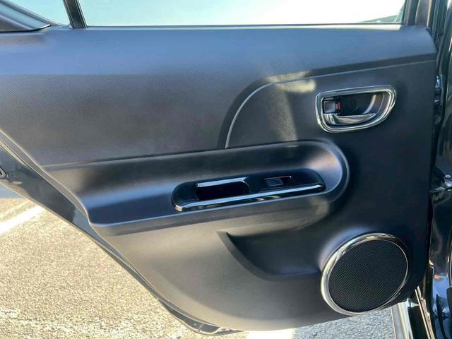 アクア Gブラックソフトレザーセレクション ETC バックカメラ ナビ TV アルミホイール オートライト ヘッドライトウォッシャー スマートキー 電動格納ミラー シートヒーター CVT 盗難防止システム 衝突安全ボディ ABS ESC(26枚目)