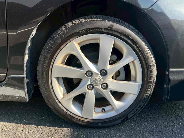 アクア Gブラックソフトレザーセレクション ETC バックカメラ ナビ TV アルミホイール オートライト ヘッドライトウォッシャー スマートキー 電動格納ミラー シートヒーター CVT 盗難防止システム 衝突安全ボディ ABS ESC(27枚目)