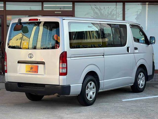 ハイエースバン ロングDX 両側スライドドア AT エアコン パワーウィンドウ 運転席エアバッグ パワーステアリング エアバッグ ラジオ フェンダーミラー(2枚目)