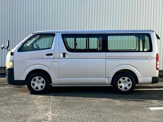 ハイエースバン ロングDX 両側スライドドア AT エアコン パワーウィンドウ 運転席エアバッグ パワーステアリング エアバッグ ラジオ フェンダーミラー(3枚目)