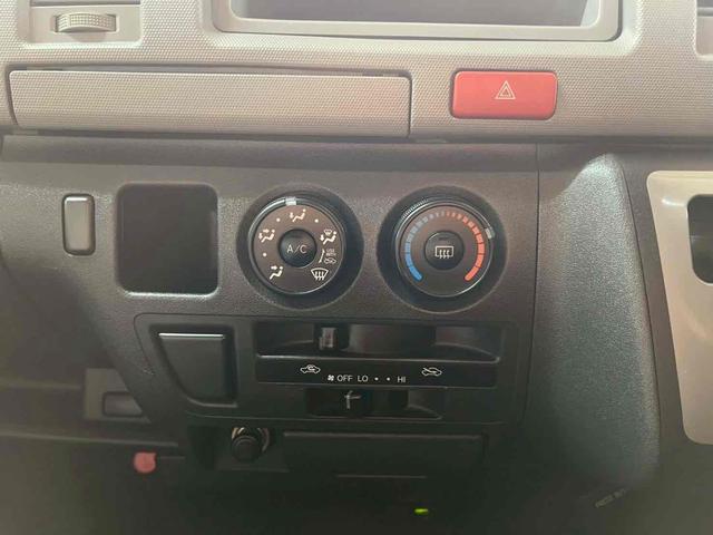 ハイエースバン ロングDX 両側スライドドア AT エアコン パワーウィンドウ 運転席エアバッグ パワーステアリング エアバッグ ラジオ フェンダーミラー(13枚目)