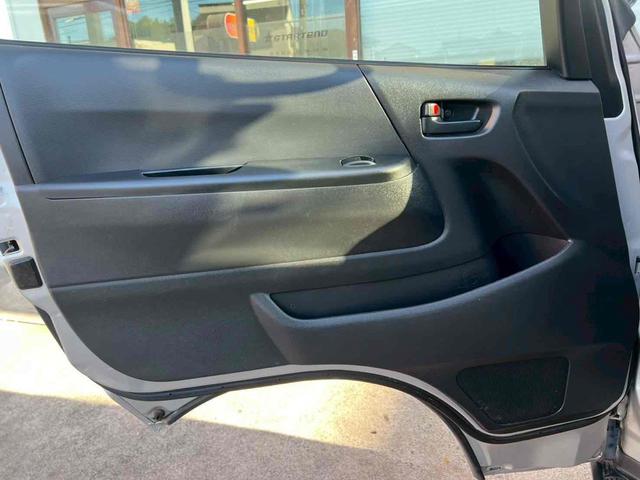 ハイエースバン ロングDX 両側スライドドア AT エアコン パワーウィンドウ 運転席エアバッグ パワーステアリング エアバッグ ラジオ フェンダーミラー(23枚目)