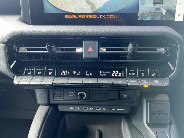 ランドクルーザー２５０ ＶＸ　１２．３インチディスプレイオーディオ／パノラミックビュー／サンルーフ／ルーフレール／デジタルインナーミラー／ブラインドスポットモニター／ブラック革シート／ベンチレーション／パワーバックドア／禁煙（17枚目）