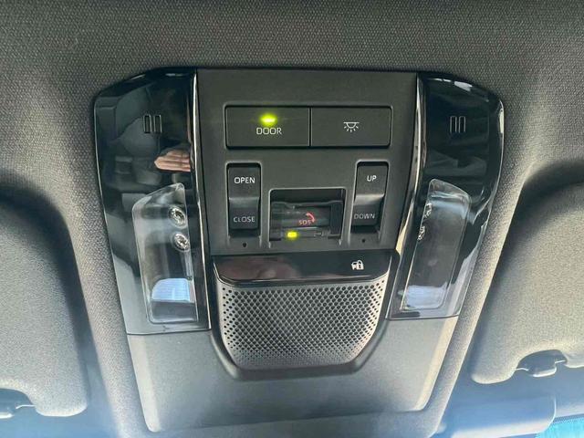 ランドクルーザー２５０ ＶＸ　１２．３インチディスプレイオーディオ／パノラミックビュー／サンルーフ／ルーフレール／デジタルインナーミラー／ブラインドスポットモニター／ブラック革シート／ベンチレーション／パワーバックドア／禁煙（18枚目）