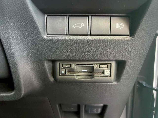 ランドクルーザー２５０ ＶＸ　１２．３インチディスプレイオーディオ／パノラミックビュー／サンルーフ／ルーフレール／デジタルインナーミラー／ブラインドスポットモニター／ブラック革シート／ベンチレーション／パワーバックドア／禁煙（21枚目）