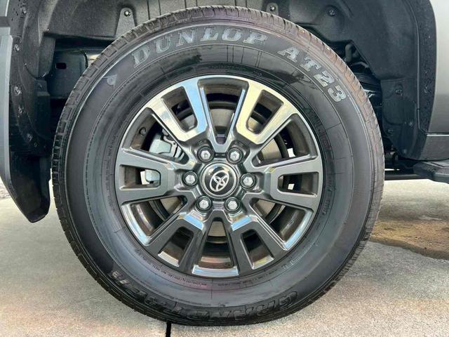 ランドクルーザー２５０ ＶＸ　１２．３インチディスプレイオーディオ／パノラミックビュー／サンルーフ／ルーフレール／デジタルインナーミラー／ブラインドスポットモニター／ブラック革シート／ベンチレーション／パワーバックドア／禁煙（37枚目）