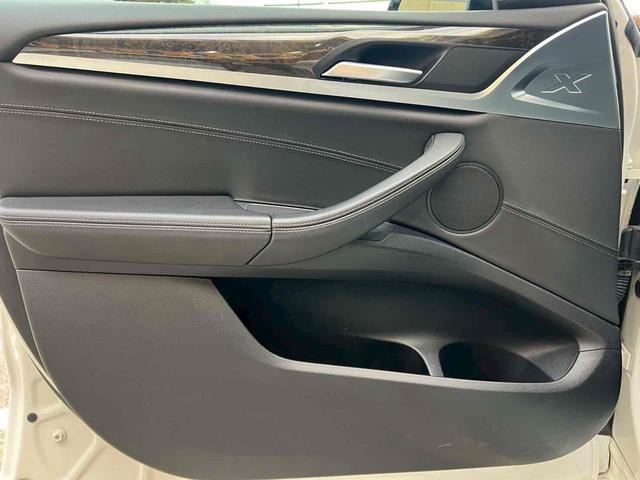 Ｘ３ ｘＤｒｉｖｅ　２０ｄ　Ｍスポーツ　４ＷＤ　ドライブレコーダー　全周囲カメラ　クリアランスソナー　オートクルーズコントロール　パワーシート　パークアシスト　衝突被害軽減システム　ナビ　ＴＶ　オートマチックハイビーム　オートライト（30枚目）