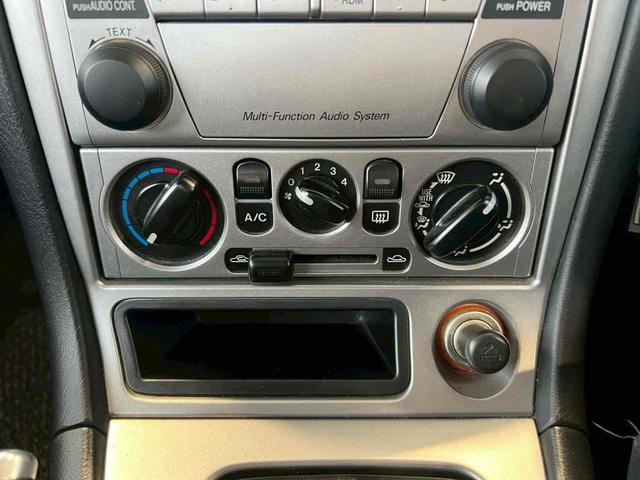 ロードスター SP オープンカー/ハードトップ/BOSEサウンド/社外AW/スポーツカー/ETC/AT/キーレスエントリー/衝突安全ボディ/ABS/CD/MD/カセット/エアコン/パワーステアリング パワーウィンドウ(11枚目)