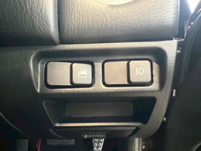 ロードスター SP オープンカー/ハードトップ/BOSEサウンド/社外AW/スポーツカー/ETC/AT/キーレスエントリー/衝突安全ボディ/ABS/CD/MD/カセット/エアコン/パワーステアリング パワーウィンドウ(15枚目)