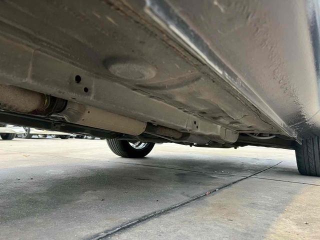 ロードスター SP オープンカー/ハードトップ/BOSEサウンド/社外AW/スポーツカー/ETC/AT/キーレスエントリー/衝突安全ボディ/ABS/CD/MD/カセット/エアコン/パワーステアリング パワーウィンドウ(31枚目)