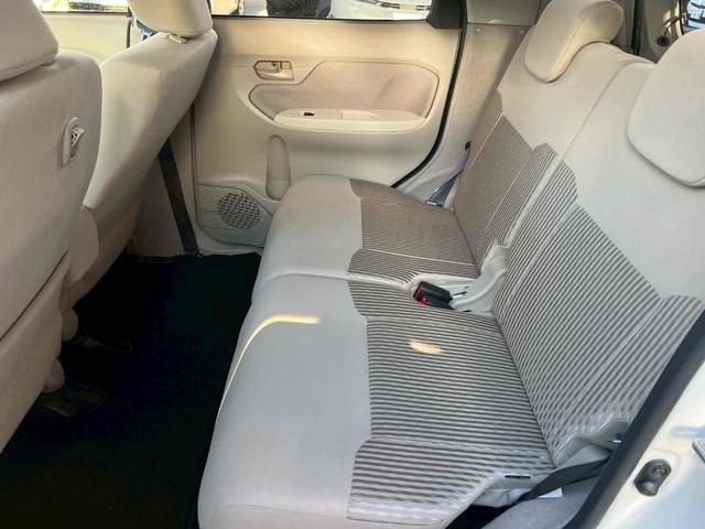 ムーヴ Ｌ　車検令和９年６月　ｃａｒｒｏｚｚｅｒｉａオーディオ　ＣＤ　ラジオ　ＡＵＸ　アイドリングストップ　横滑り防止装置　ヘッドライトレベライザー　ベンチシート　アームレスト　分割倒式リアシート　キーレス　禁煙（8枚目）