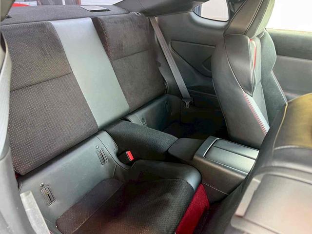 GR86 RZ 専用リアスポイラー/車高調/ETC/バックカメラ/ナビ/TV/オートクルーズコントロール/MT/オートライト/LEDヘッドランプ/スマートキー/シートヒーター/アルミホイール/盗難防止/衝突安全ボディ(11枚目)