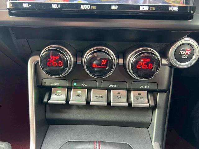 GR86 RZ 専用リアスポイラー/車高調/ETC/バックカメラ/ナビ/TV/オートクルーズコントロール/MT/オートライト/LEDヘッドランプ/スマートキー/シートヒーター/アルミホイール/盗難防止/衝突安全ボディ(20枚目)