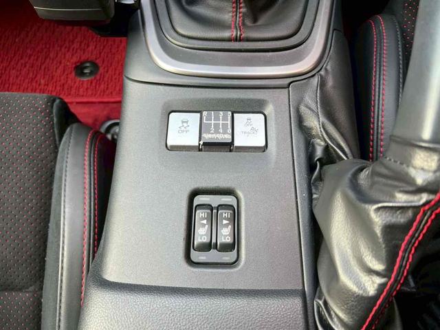 GR86 RZ 専用リアスポイラー/車高調/ETC/バックカメラ/ナビ/TV/オートクルーズコントロール/MT/オートライト/LEDヘッドランプ/スマートキー/シートヒーター/アルミホイール/盗難防止/衝突安全ボディ(21枚目)