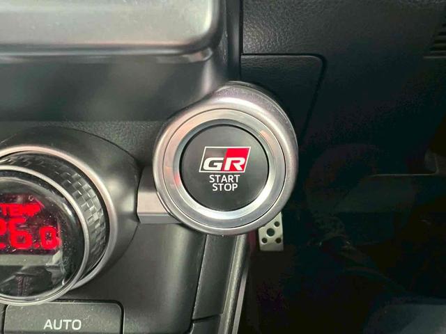 GR86 RZ 専用リアスポイラー/車高調/ETC/バックカメラ/ナビ/TV/オートクルーズコントロール/MT/オートライト/LEDヘッドランプ/スマートキー/シートヒーター/アルミホイール/盗難防止/衝突安全ボディ(22枚目)