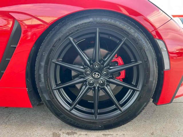 GR86 RZ 専用リアスポイラー/車高調/ETC/バックカメラ/ナビ/TV/オートクルーズコントロール/MT/オートライト/LEDヘッドランプ/スマートキー/シートヒーター/アルミホイール/盗難防止/衝突安全ボディ(30枚目)