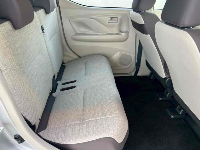 デイズ Ｘ　ＫＥＮＷＯＯＤナビ／ドライブレコーダー／ＥＴＣ／バックカメラ／地デジＴＶ／Ｂｌｕｅｔｏｏｔｈ／ＣＤ／エンジンプッシュスタート／純正１４インチアルミ／オートエアコン／コーナーセンサー／電格ミラー／禁煙（11枚目）