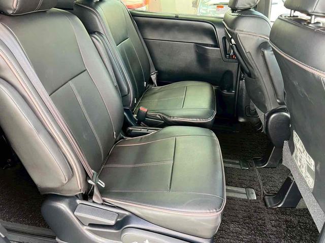 ヴォクシー ＺＳ　煌ＩＩ　純正１０インチナビ／純正１２．１インチフリップダウン／デジタルインターミラー／レザーシートカバー／フルセグＴＶ／Ｂｌｕｅｔｏｏｔｈ／バックモニター／両側電動スライドドア／禁煙車／ワンオーナ－（10枚目）