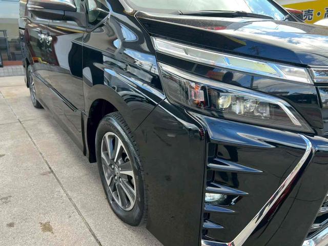 ヴォクシー ＺＳ　煌ＩＩ　純正１０インチナビ／純正１２．１インチフリップダウン／デジタルインターミラー／レザーシートカバー／フルセグＴＶ／Ｂｌｕｅｔｏｏｔｈ／バックモニター／両側電動スライドドア／禁煙車／ワンオーナ－（25枚目）