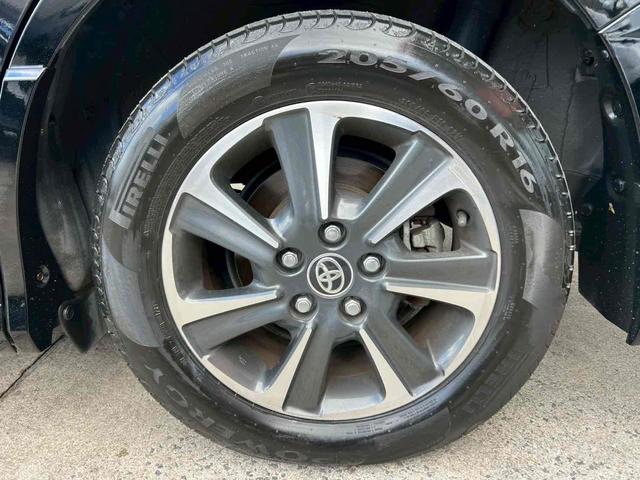 ヴォクシー ＺＳ　煌ＩＩ　純正１０インチナビ／純正１２．１インチフリップダウン／デジタルインターミラー／レザーシートカバー／フルセグＴＶ／Ｂｌｕｅｔｏｏｔｈ／バックモニター／両側電動スライドドア／禁煙車／ワンオーナ－（27枚目）